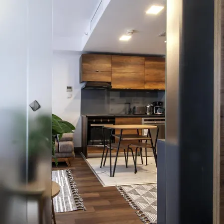 Flat With Excellent Location In Sisli